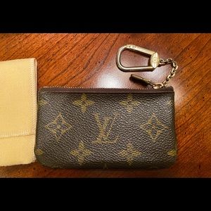 Authentic Louis Vuitton Key Pouch Chain Monogram